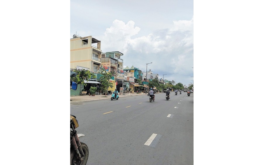 MTKD đường 30m Tô Hiệu, Tân Phú - 103m2 - NGANG GẦN 5M - 9 TỶ HƠN
