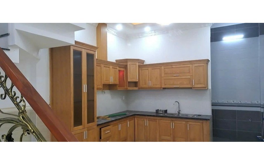 Bán nhà Gò Vấp. Đường Quang Trung 70M2 (6.6 X 10.5) 6 tỷ5.HẺM OTO