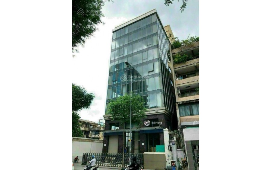 Bán tòa nhà mặt tiền Nguyễn Văn Đậu P11 Q. Bình Thạnh, DT 8mx20m, 8 tầng, giá: 23 tỷ