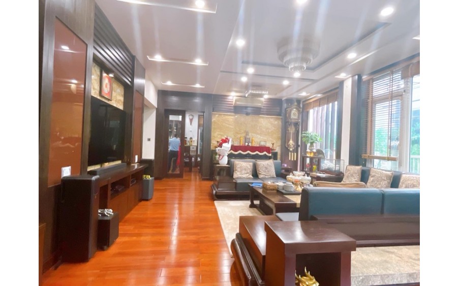 BÁN BIỆT THỰ PALM GARDEN VIỆT HƯNG, BIỆT THỰ SÂN VƯỜN ĐẸP NHẤT KHU VỰC 3 MẶT THOÁNG 233M2