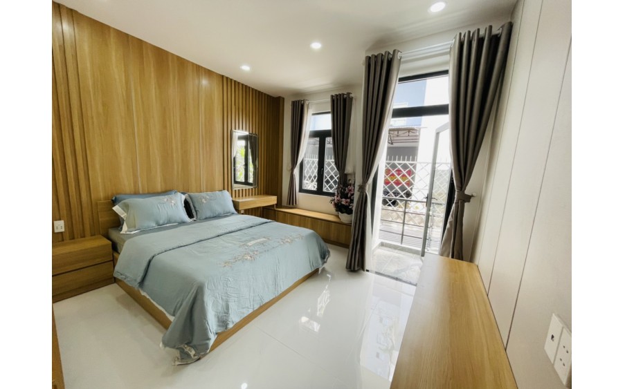 Bán nhà hẻm 5M Lê Quang Định, 60m2, 4 Tấm ( 4PN - 5WC) hẻm thông Giá 8.9 tỷ thương lượng