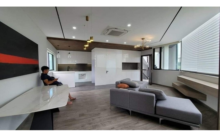 Bán  nhà Hoàng Hoa Thám NHÀ ĐẸP DÂN XÂY -Ô TÔ– gần  PHỐ 87m 5 tầng 14.6 tỷ