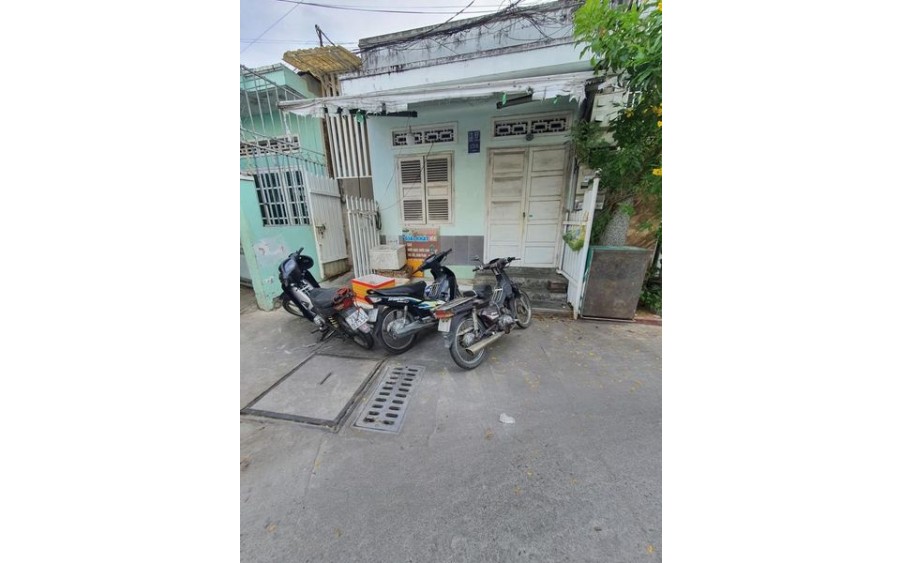 BÁN ĐẤT TẶNG NHÀ CẤP 4 HẺM ĐƯỜNG 2/4 VẠN THẮNG TTTP NHA TRANG