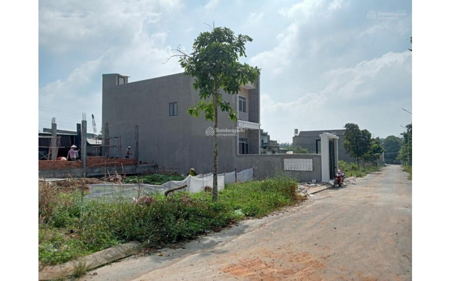 Cần tiền bán gấp nền đất 72m2, SHR, TP Biên Hòa, Đồng Nai