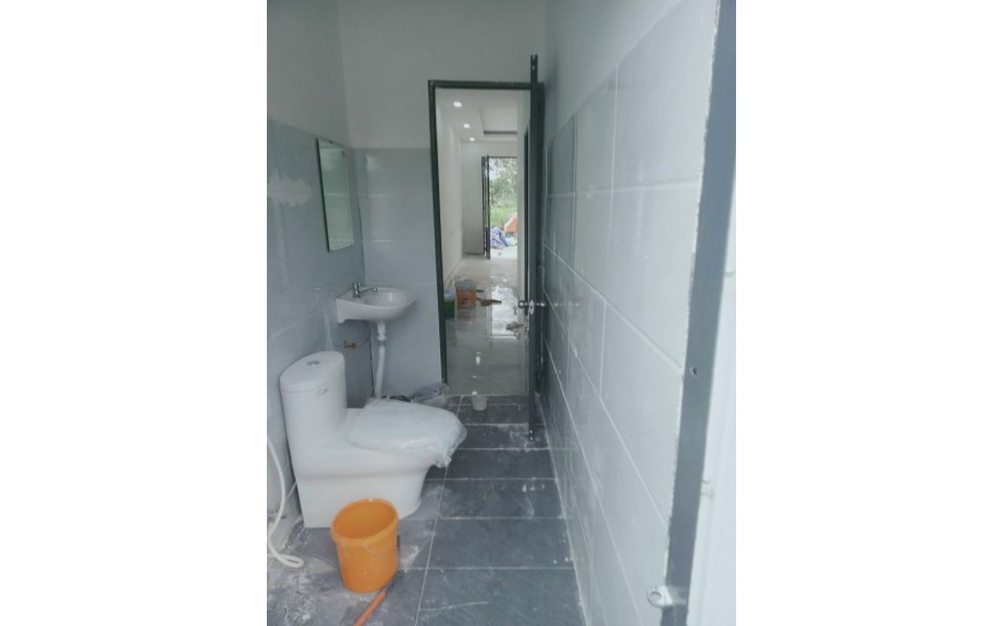 Nhà khu phân lô đường 9m thông ra Nguyễn Duy Trinh, diện tích 5 x17 =85m2, Phú Hữu, TP. Thủ Đức chỉ 3 tỷ