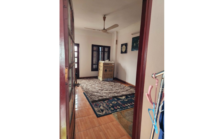 Nhà mới đẹp, tôi chủ nhà cho thuê nguyên căn, Khu Tôn Thất Tùng, 91m2x 4T- 24 Tr, VP, Kinh doanh