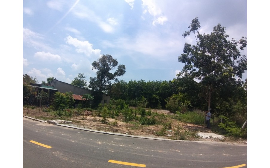 MẢNH VƯỜN 2000M2 GIÁ CHỈ 600TR TÂN HƯNG, HỚN QUẢN.