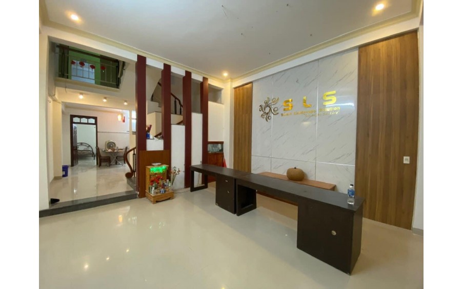 Chính chủ cho thuê nhà đẹp mặt tiền NGUYỄN LỘ TRẠCH  hoà cường nam,