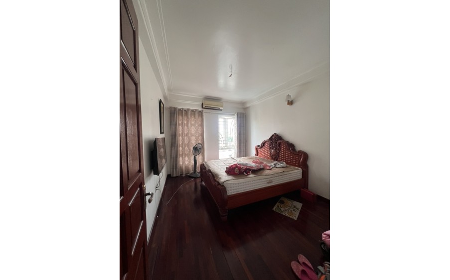 CẦN BÁN GẤP - PHỐ TÂN THUỴ 40.3m2 GIÁ 7.29 tỷ
NHÀ MẶT PHỐ - Ô TÔ - KINH DOANH SẦM UẤT