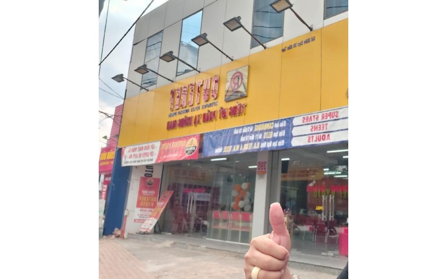 ĐẤT VỊ TRÍ KIM CƯƠNG 6.9*42(289.9
















NHÀ VỊ TRÍ KIM CƯƠNG 6.9*42(289.9) DÒNG TIỀN 100TR/TH. GIÁ 57 TỶ