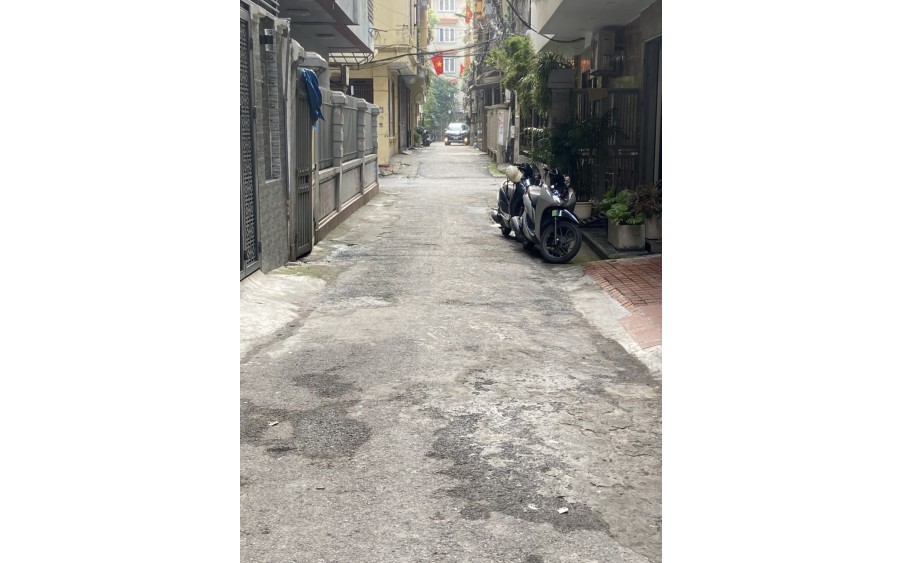 Bán nhà Cầu Giấy, Trần Quốc Hoàn, gần Học Viện Chính Trị, Kinh Doanh,DT60m2, 6T, MT4,2m, Giá nhỉnh 14 tỷ