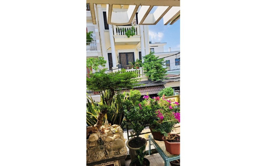 CHỈ 40TR/MR, CHỦ CẨN BÁN  NHÀ GẦN MẶT TIỀN TRƯỜNG CHINH, QUẬN 12, 10 TỶ