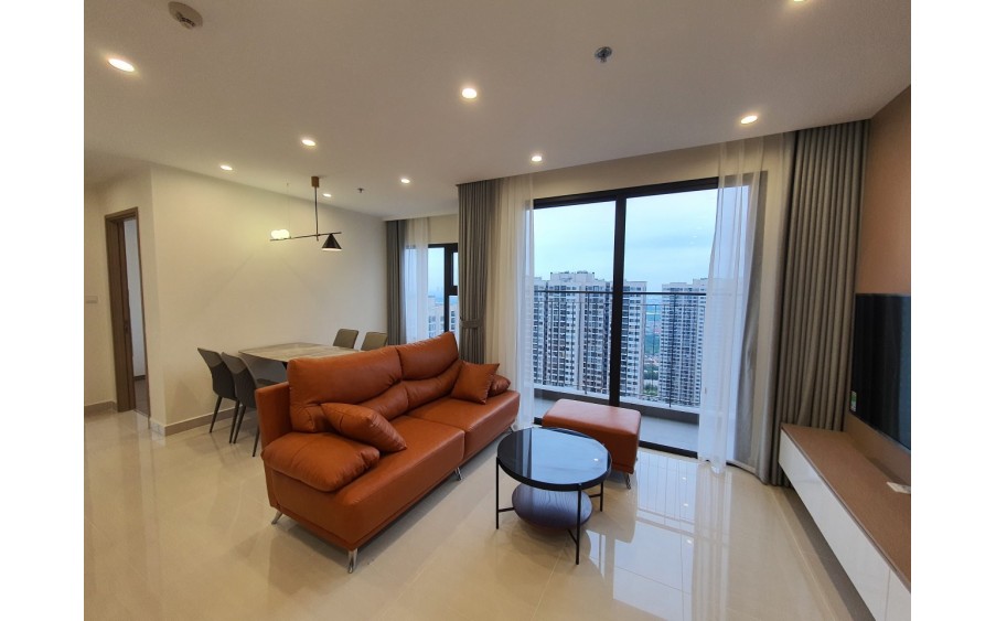 Cực rẻ !Chính chủ bán căn góc 2pn+1 dt62,4m2 Vinhomes Smart City giá cực rẻ 3,65 tỷ, xách vali về ở