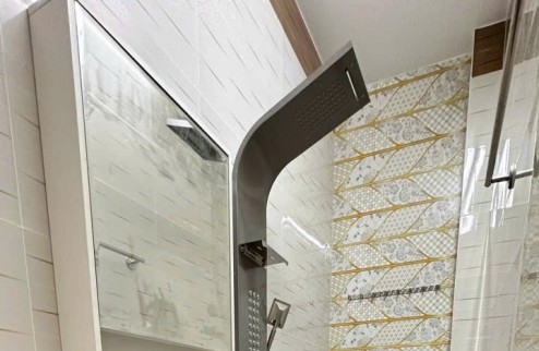 NHÀ ĐẸP Lê Văn Quới - 56m2 - HXH - NGANG 4M - 5 tầng BTCT - 6,X TỶ (X bự bự)