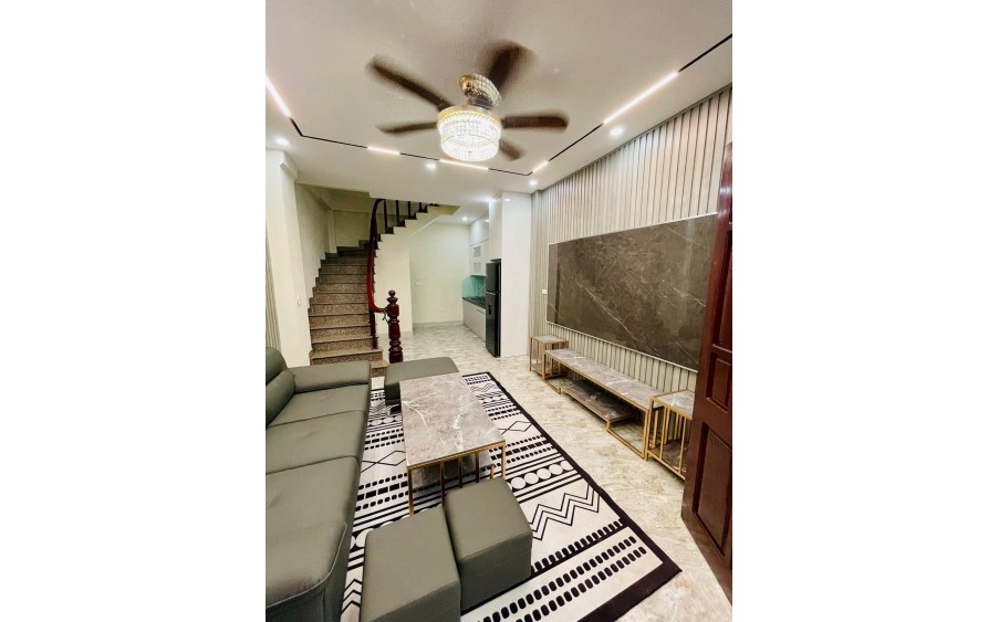 Bán nhà Định Công Thượng, nhà đẹp dân xây, full nội thất ở ngay, 30m2 Nhỉnh 5 tỷ