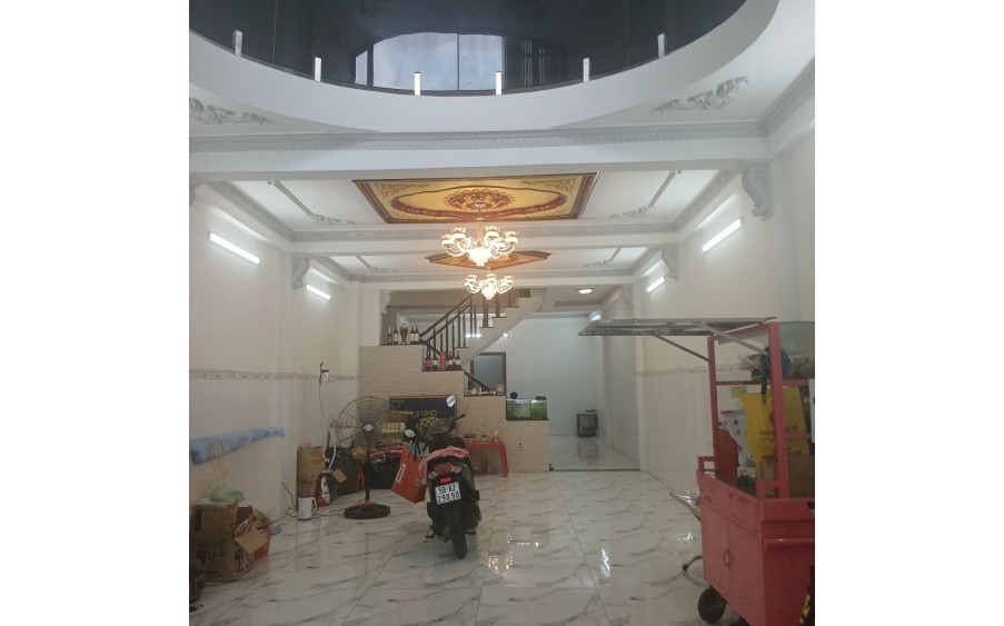 NHÀ MẶT TIỀN CHÍNH CHỦ - GIÁ TỐT - Vị Trí Đẹp Tại Phường 4, Quận 6 Ngay Chợ Bình Tiên, HCM
