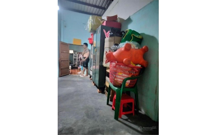 Bán đất tặng nhà gần 300m2. Ngang khủng 10m. 10 x 30m. Chỉ 12 tỷ. Phú Thuận Quận 7. Xây gì cũng đẹp