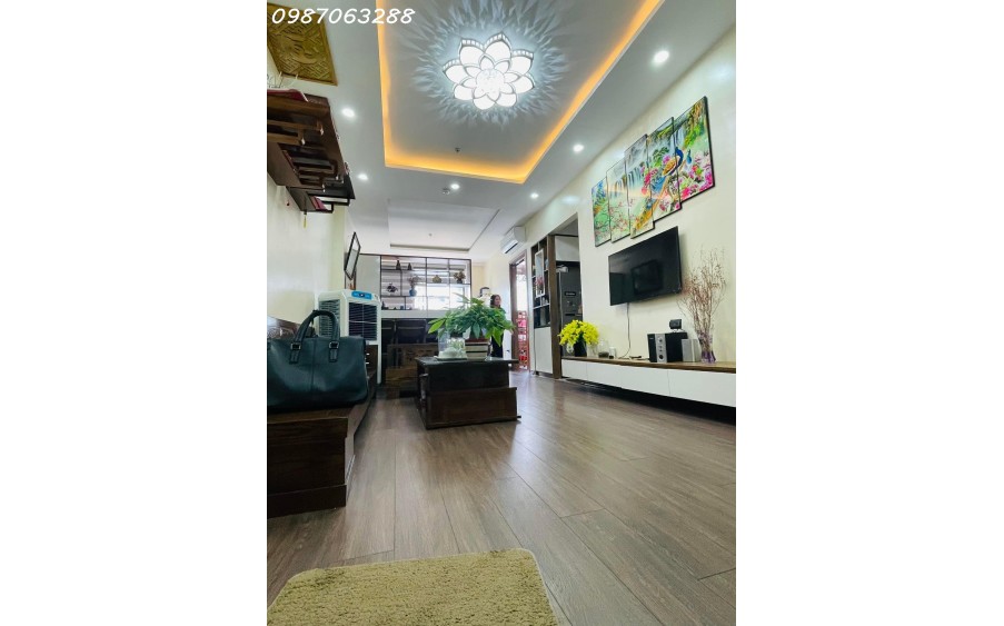 CHỦ BÁN CC CENTRAL FIELD 219 TRUNG KÍNH GẦN CÔNG VIÊN CẦU GIẤY  74M 2 NGỦ 2 WC NHỈNH 5TỶ 0987,063.288