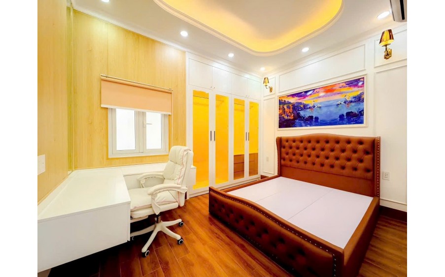 BÁN NHÀ PHỐ HIỆN ĐẠI MẶT TIỀN 10M KDC SÀI GÒN MỚI - HUỲNH TẤN PHÁT - NHÀ BÈ - FULL NỘI THẤT CAO CẤP