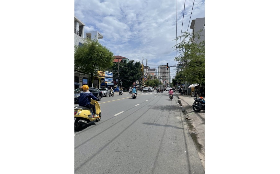 Bán Nhà 2 Mặt Tiền đường Lê Văn Sỹ,Q.Phú Nhuận,DT:4mx32m,KC:5 lầu,,Giá:31 tỷ