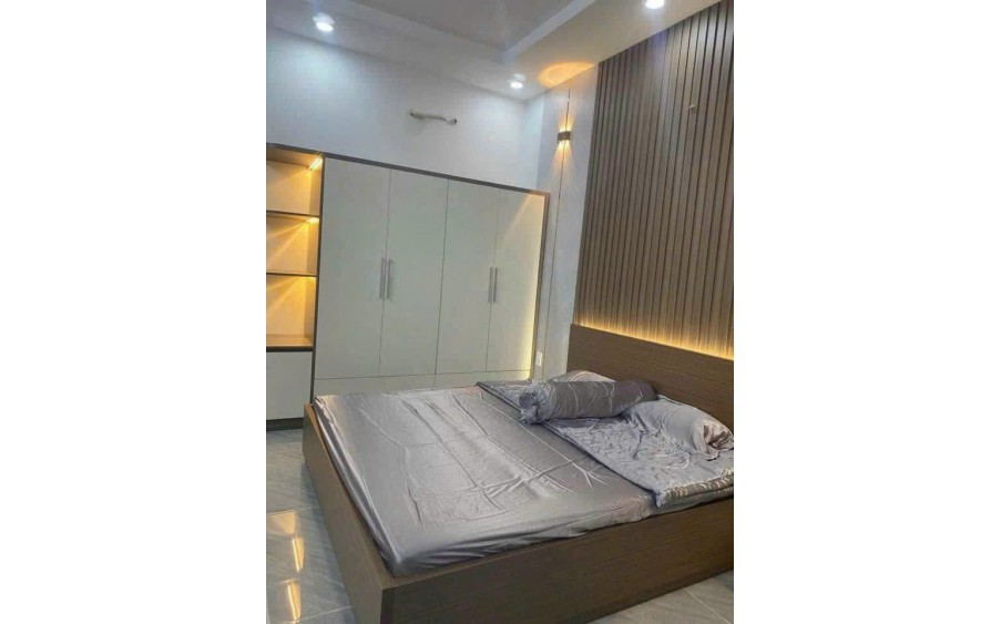 Bán nhà 5,5x17m giá 4,05 tỷ Đường 5m Tân Chánh Hiệp 3, Q12