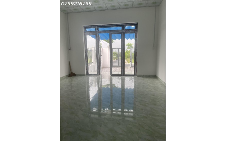 Nhà đẹp Bình Minh cần bán gấp trọn sổ 1 tỷ 6 , 1 sẹc QL1A, LH 0799 216 799 em Trinh.