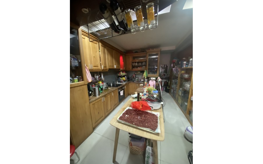 Xuất ngoại bán gấp nhà mặt tiền 5 tầng 183 Huỳnh Văn Bánh P12 Phú Nhuận - tặng toàn bộ nội thất cao cấp.