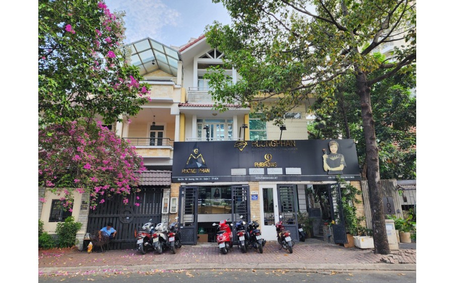 CHO THUÊ VILLA 2 MT DƯƠNG VĂN AN -  AN PHÚ -QUẬN 2.