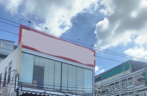 Bán nhà Mặt phố kinh doanh nhộn nhịp, đường rộng 30m, nhích 30 tỷ