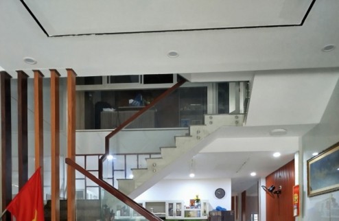 ► Mặt Tiền đường 7.5m Lý Nhân Tông gần Nguyễn Hữu Thọ, 92m2, 3 tầng đẹp