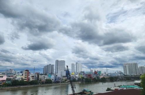 MT Tôn thất Thuyết Quận 4 gần chợ giá thuê 15 triệu