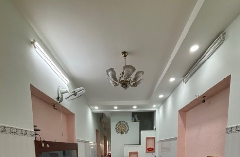 NGAY VINCOM - SỔ ĐẸP - NHÀ 1 TRỆT 1LẦU

275// Quang Trung - Phường 10 - Q.G.Vấp. 

CHÍNH CHỦ GỞI : 3.98TỶ TL
 

☎️ ALO XEM NHÀ: 0903 213 057 KHÁNH