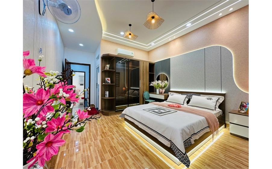 Nhà 5 Tầng Tuyệt đẹp, Nội Thất cao cấp. Hẻm 12m Lê Văn Thọ, Phường 9, Gò Vấp