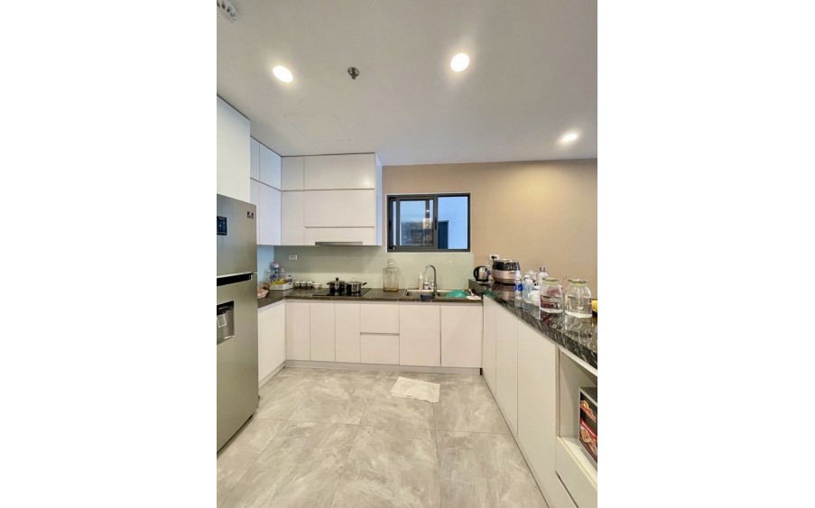 (Siêu phẩm) Căn hộ lô góc 126m2 có slot ô tô - Ban công Đông và Bắc - 8,8 tỷ bao phí - Tin không ảo