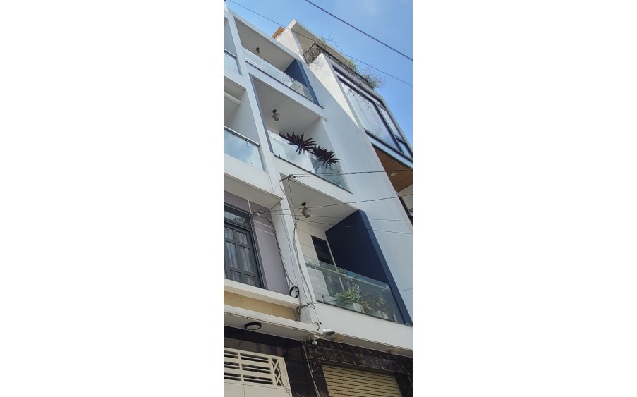 Bán Nhà Hẻm Ba Gác Đường Bùi Thị Xuân, Tân Bình, DT 4 X13m, 4 Tầng, 6 Tỷ.