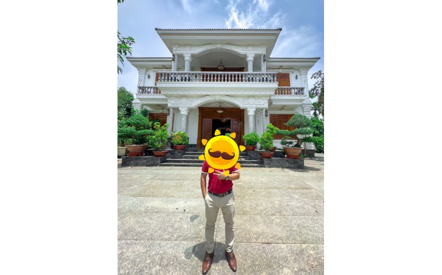 Cần vốn bán Biệt Thự Sang Trọng Khu Dân Cư Vĩnh Lộc, Bình Hưng Hoà - Quận Bình Tân .Kết cấu nhà: Diện tích: 20 x 20 = 400m² , Biệt thự 1 trệt 2 lầu