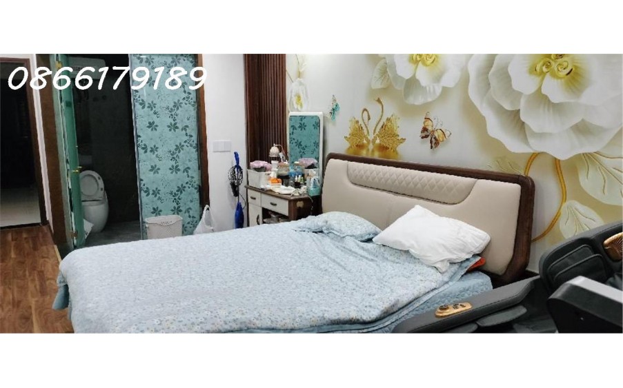 Nhà Phố Kim Đồng - Q . Hoàng Mai 
2 thoáng - Gara Ô tô - Thang máy ,tặng Full nội thất 
DT 65m ,Giá chào hơn 10 tỷ