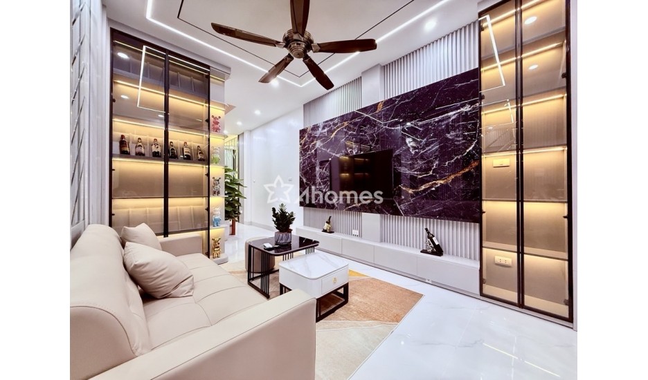 Bán nhà Minh Khai, Hai Bà Trưng 7 tầng 40m