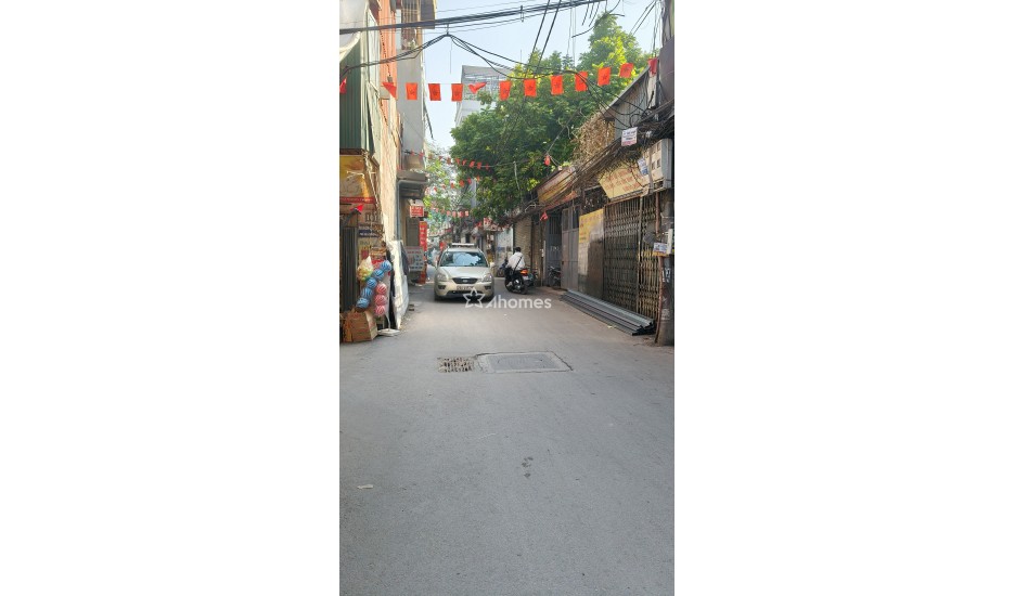 Tòa nhà 18 phòng , ôtô đỗ cửa  phố Định Công