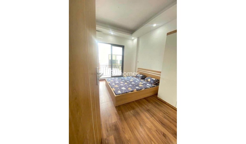 Tòa nhà 18 phòng , ôtô đỗ cửa  phố Định Công