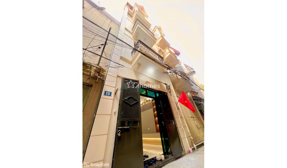 Bán nhà Thanh Xuân. mặt ngõ thông oto qua nhà 5 tầng 4 ngủ , giá chỉ hơn 13ty.