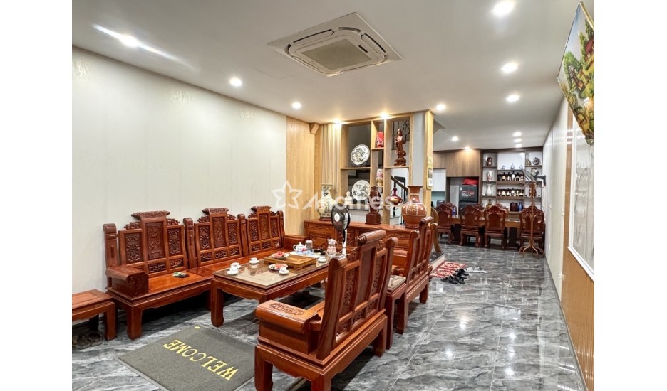 Duy nhất con phố Lê Thanh Nghị, oto tránh, sát phố kinh doanh, giá cực tốt