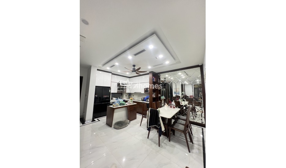 Rẻ hơn thị trường 10%, Mặt tiền 8,6m - ngay khu Bách - Kinh - Xây, ở, kinh doanh, làm văn phòng.