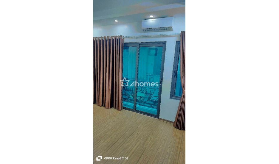 5 TẦNG – FULL 99% NỘI THẤT – Ô TÔ SÁT NHÀ – VÀI BƯỚC RA PHỐ – SỔ ĐỎ HOA HẬU- trung tâm Hoàng Mai