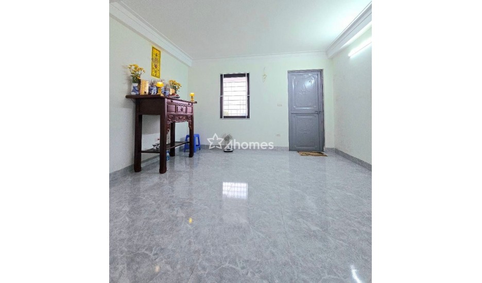 Nhà xây 5 tầng tại Hoàng Mai, căn góc, gần chợ, trường siêu tiện ích