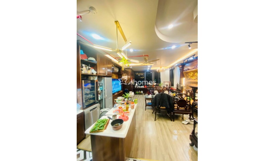 Giá tốt nhất khu Kim Đồng, mặt tiền 6m, gần hồ, oto 7 chỗ, dòng tiền 500tr/năm