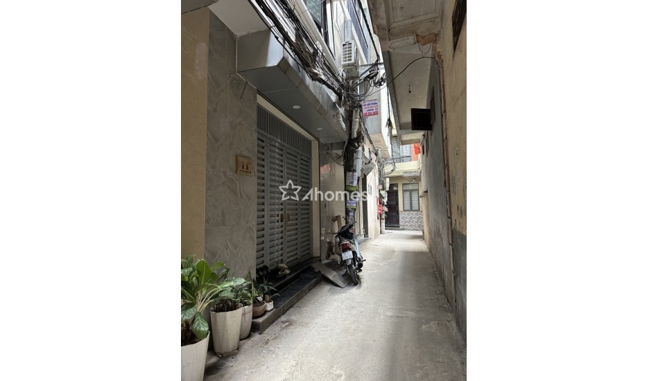 Bán nhà phố Trương Định, 50m, mặt tiền 4,4m nở hậu, giá 11,5 tỷ, ngõ đẹp gần phố