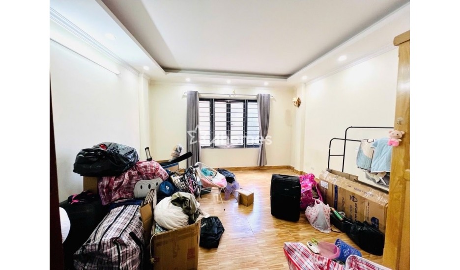 Bán nhà phố Trương Định, 50m, mặt tiền 4,4m nở hậu, giá 11,5 tỷ, ngõ đẹp gần phố