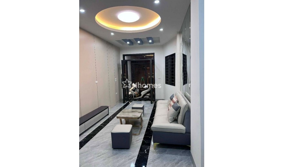 Bán gấp! Nhà 3 bước ra bến xe sân vận động, 36m2, giá 9,5 tỷ