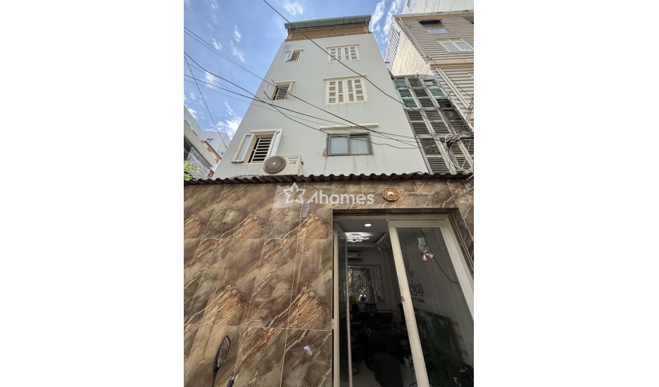 Nhà bán ngay gần sân bay, quận Phú Nhuận 4 tầng sân thượng, giá 5,2 tỷ TL,LH 0907753508